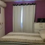 Apartamento Na Praia De Iracema, Com Vista Mar.